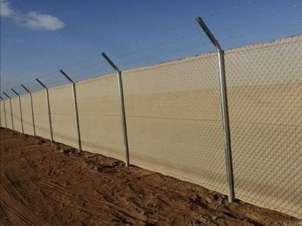 المزرعة والورشة: متى يحتاج السور والهنجر — شبوك تحويش في جدة